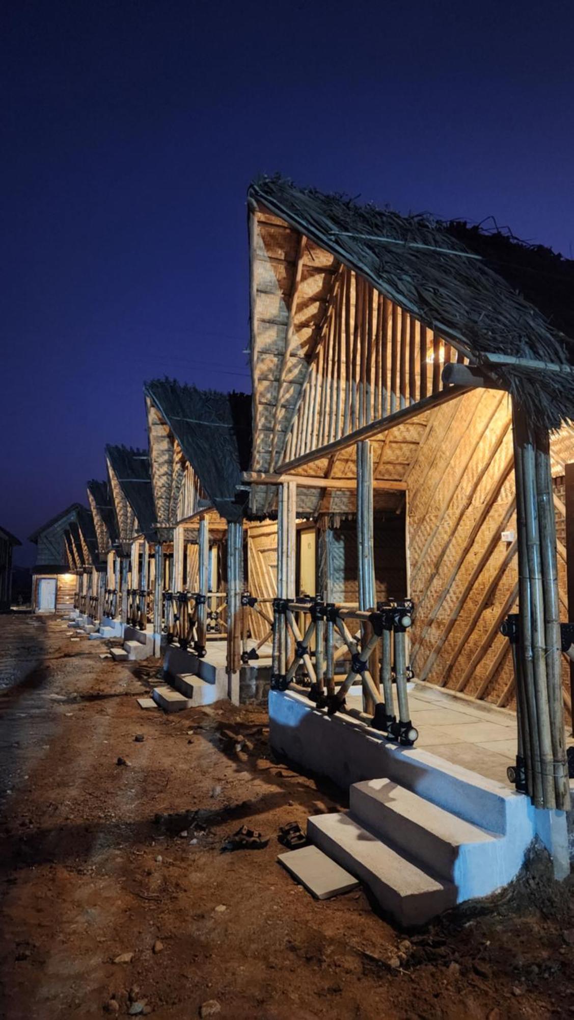 Vanya The Exotic World Resort Hampi Bagian luar foto